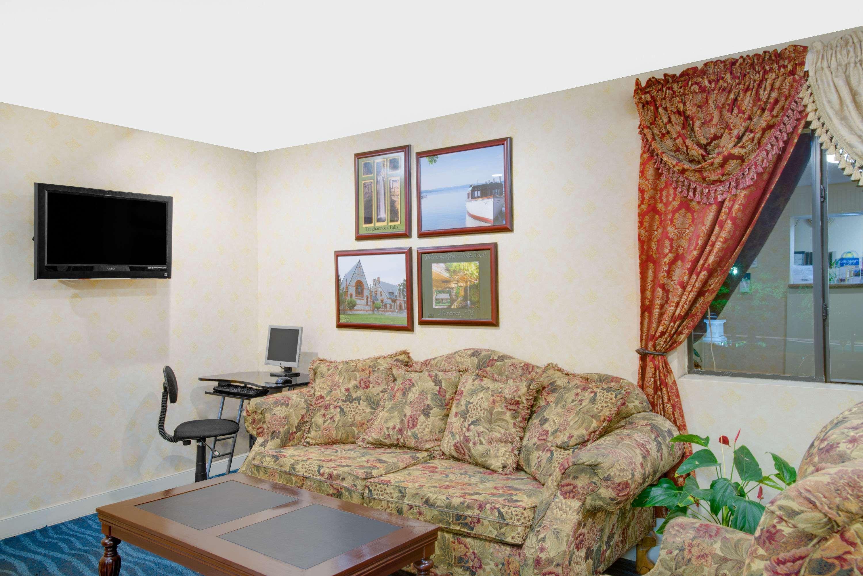 Days Inn by Wyndham Auburn/Finger Lakes Region Exterior foto